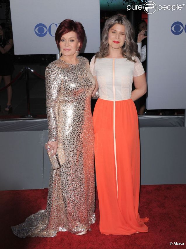 Sharon et Kelly Osbourne aux People's Choice Awards à Los Angeles, le 11 janvier 2012.