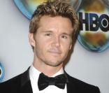 Ryan Kwanten à l'after party des Golden Globes de HBO, le 15 janvier 2012 à Los Angeles.