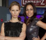 Karolina Kurkova et Rosario Dawnson, deux femmes fatales à la Lambertz Monday Night de Cologne, le 30 janvier 2012.