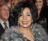La chanteuse Shirley Bassey à la Lambertz Monday Night de Cologne, le 30 janvier 2012.