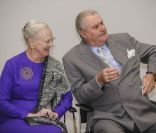 La reine Margrethe inonde son jubilé de couleurs, sous l'oeil expert de son mari