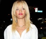 Rihanna : Reine des métamorphoses capillaires