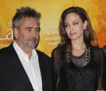 Angelina Jolie et Luc Besson lors de l\'avant-première de The Lady à Berlin le 12 février 2012