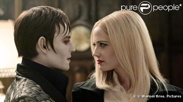 Johnny Depp et Eva Green dans Dark Shadows.