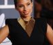 Alicia Keys sur le tapis rouge de la cérémonie des 54e Grammy Awards au Staples Center de Los Angeles le 12 février 2012. Les stars étaient nombreuses à être venues accompagnées pour la grand-messe des récompenses musicales américaines.