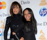 Whitney Houston et sa fille Bobbi le 12 février 2011 à Los Angeles