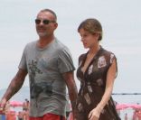 Christian Audigier et sa douce Nathalie Sorensen à Rio le 10 février 2012
