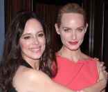 Madeleine Stowe et Amber Valletta à Beverly Hills, le 21 février 2012.