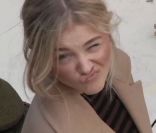 Chloë Moretz à Milan lors de son shooting photo pour Max Mara.