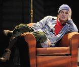 Francis Lalanne enfile la blouse d'épicier pour une touchante leçon de vie