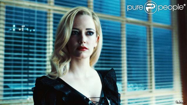 Eva Green parle de sa scène de sexe avec Johnny Depp dans  Dark Shadows , en salles depuis mercredi.