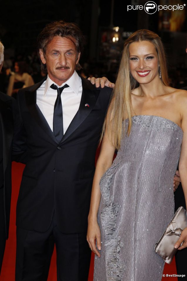 Sean Penn et Petra Nemcova au palais des festivals de Cannes le 18 mai 2012