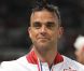 Robbie Williams savoure sa victoire après son match de charité Soccer Aid 2012 à Old Trafford. Manchester, le 27 mai 2012.