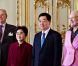 La rene Margrethe II de Danemark et le prince consort Henrik au palais Amalienborg le 15 juin 2012 avec le président de la République populaire de Chine Hu Jintao et son épouse Liu Yongqing.