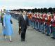 Cérémonie de bienvenue pour la visite officielle du président de la République populaire de Chine Hu Jintao et son épouse Liu Yongqing sur le tarmac de l'aéroport Kastrup de Copenhague, le 14 juin 2012.