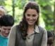 La duchesse de Cambridge, Kate Middleton, est partie à la rencontre des enfants de quartiers déshérités à Wrotham dans le Kent dans le cadre du projet Ark Schools, le 17 juin 2012