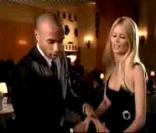 Thierry Henry et Claudia Schiffer pub pepsi