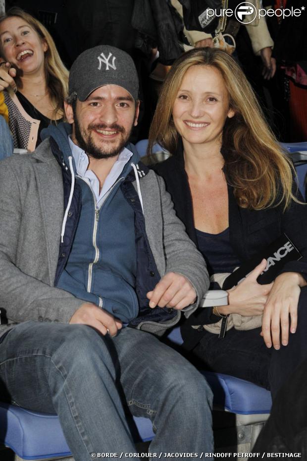 Exclu : Grégoire et sa compagne Eléonore de Galard lors du concert de Johnny Hallyday au Stade de France le 15 juin 2012