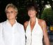 Muriel Robin et Anne Le Nen au théâtre du Rond-Point où Jean-Michel Ribes célébrait ses dix ans, à Paris, le 30 juin 2012.