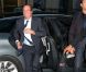 François Hollande au Rond-Point : Valérie Trierweiler le suit... de loin !