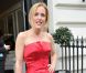 Gillian Anderson, superbe, au bal lesbien du magazine  Tatler  à Londres, le 5 juillet 2012.