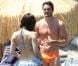 Kelly Brook et son compagnon Thom Evans profitent des joies de la mer et du soleil sur l'île d'Ischia, en Italie, le 9 juillet 2012