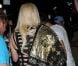 Lady Gaga sort d'un restaurant de Beverly Hills, le 10 juillet 2012.