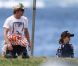 Daniel Moder, ses jumeaux Phinnaeus et Hazel et le petit dernier Henri profitent de leurs vacances à Kauai pendant que Julia Roberts se repose le 12 juillet 2012