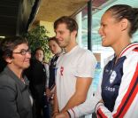 Laure Manaudou et la ministre des Sports Valérie Fourneyron le 18 juillet 2012 à Dunkerque