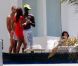 Mario Balotelli en charmante compagnie le 11 juillet 2012 à Ibiza
