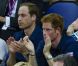 Le prince William et le prince Harry ont applaudi la médaille de bronze de l'équipe masculine britannique dans le concours général de gymnastique, le 30 juillet 2012.