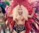 Nicki Minaj dans le clip de  Pound the Alarm 