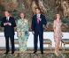 Le roi Juan Carlos Ier d'Espagne, entouré de sa femme la reine Sofia, de son fils le prince Felipe et de sa belle-fille la princesse Letizia, offrait le 8 août 2012 au palais de la Almudaina le traditionnel dîner pour les autorités des îles Baléares dans le cadre des vacances d'été de la famille royale à Palma de Majorque.