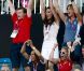 Kate Middleton le 10 août 2012 devant la petite finale de hockey : la duchesse de Cambridge a explosé de joie pour la médaille de bronze décrochée par les hockeyeuses britanniques face à la Nouvelle-Zélande.
