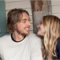 Kristen Bell : Un doux baiser pour son fiancé Dax Shepard