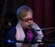 Elton John sur le plateau du  Late Show  de David Letterman, sur CBS, février 2011.