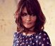 Helena Christensen prend la pose pour le catalogue automne 2012 de Boden, dont elle est la nouvelle égérie.
