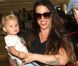 Alanis Morissette : son fils Ever en plein tour du monde