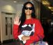 Rihanna, détendue à son arrivée à l'aéroport d'Heathrow. Londres, le 27 août 2012.
