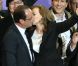 François Hollande et Valérie Trierweiler sur la place de la Bastille à Paris. Il est minuit passé, le lundi 7 mai 2012.