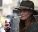 EXCLU : Carla Bruni-Sarkozy à la sortie d'un studio parisien, le 12 juillet 2012.