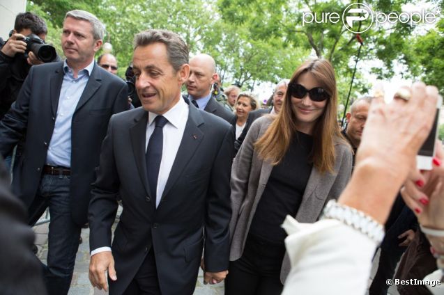 Carla Bruni et Nicolas Sarkozy à Paris, le 10 juin 2012.