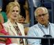 Nicole Kidman, entre Shari Vegosen et son mari président de l'USTA (United States Tennis Association) Jon Vegosen dans les tribunes du Arthur Ashe Stadium. New York, le 31 août 2012.