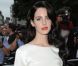 Lana Del Rey, ravissante dans sa robe Wayne Cooper, arrive à la Royal Opera House pour assister aux GQ Men of the Year Awards 2012. Londres, le 4 septembre 2012.