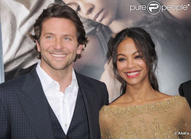 Bradley Cooper et Zoe Saldana lors de l'avant-première de The Word au AcrLight Cinemas de Los Angeles le 4 septembre 2012