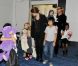 Brad Pitt, Angelina Jolie et leurs enfants en novembre 2011
