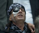 Francis Lalanne, pirate habité et supporter de l'équipe de France le 12 septembre 2012 à Saint-Denis au Stade de France