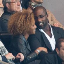 Teddy Riner et sa compagne Luthna lors du match du Paris Saint-Germain face à Toulouse (2-0) le 14 septembre 2012 à Paris