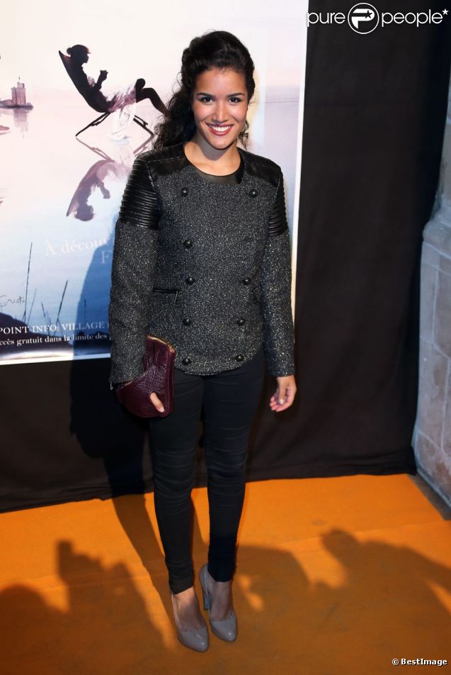 Sabrina Ouazani lors de la cérémonie de cloture du festival de fiction TV de La Rochelle. 15 septembre 2012