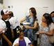 La princesse Mary de Danemark dans une favela de Rio de Janeiro le 18 septembre 2012, en visite au Brésil.